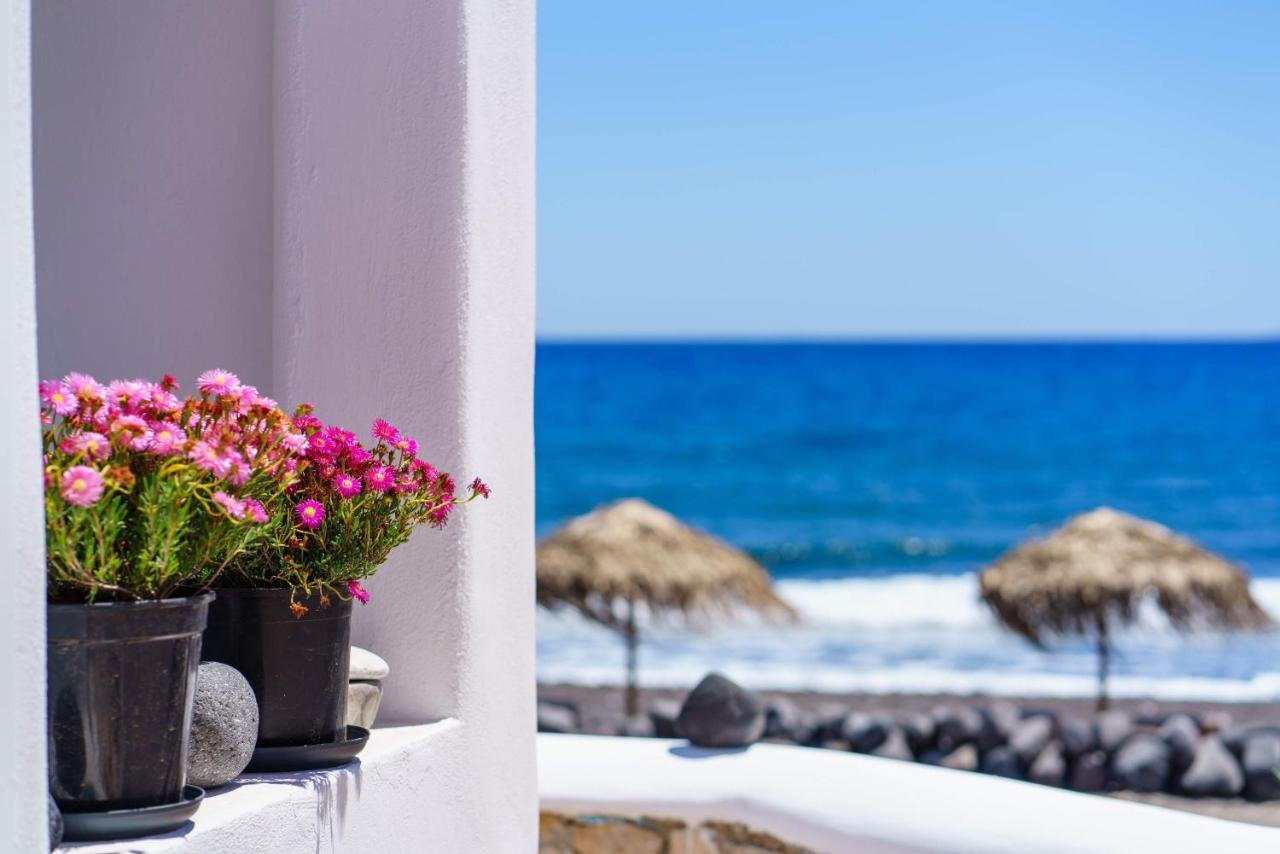 Beach Houses Santorini Kamari  Exterior photo