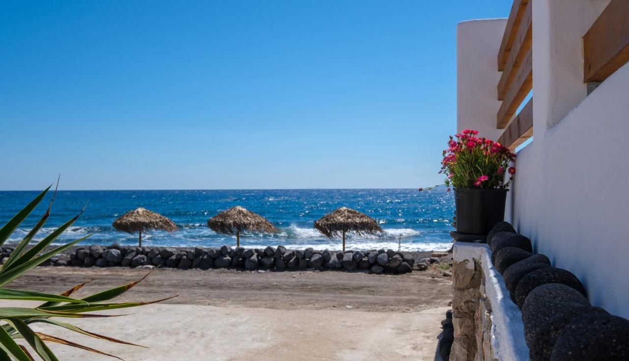 Beach Houses Santorini Kamari  Exterior photo